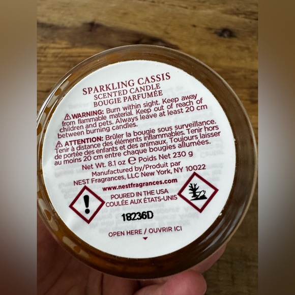 NEW IN BOX NEST Sparkling Cassis Scented Candle ~ 8.1 oz - Picture 12 of 12